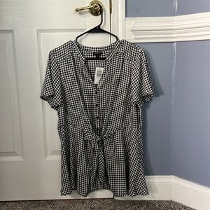 Torrid Georgette Tie-Front Blouse —- Houndstooth Size 0-L-12